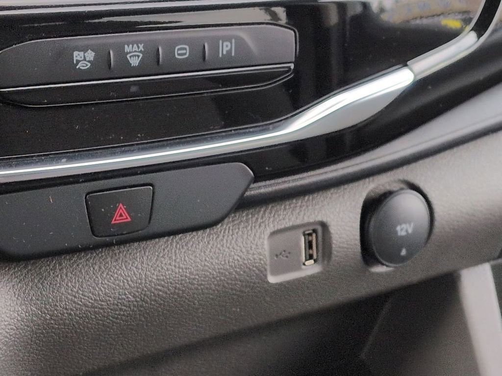 Used 2024 Ford Transit 350 XLT image 21