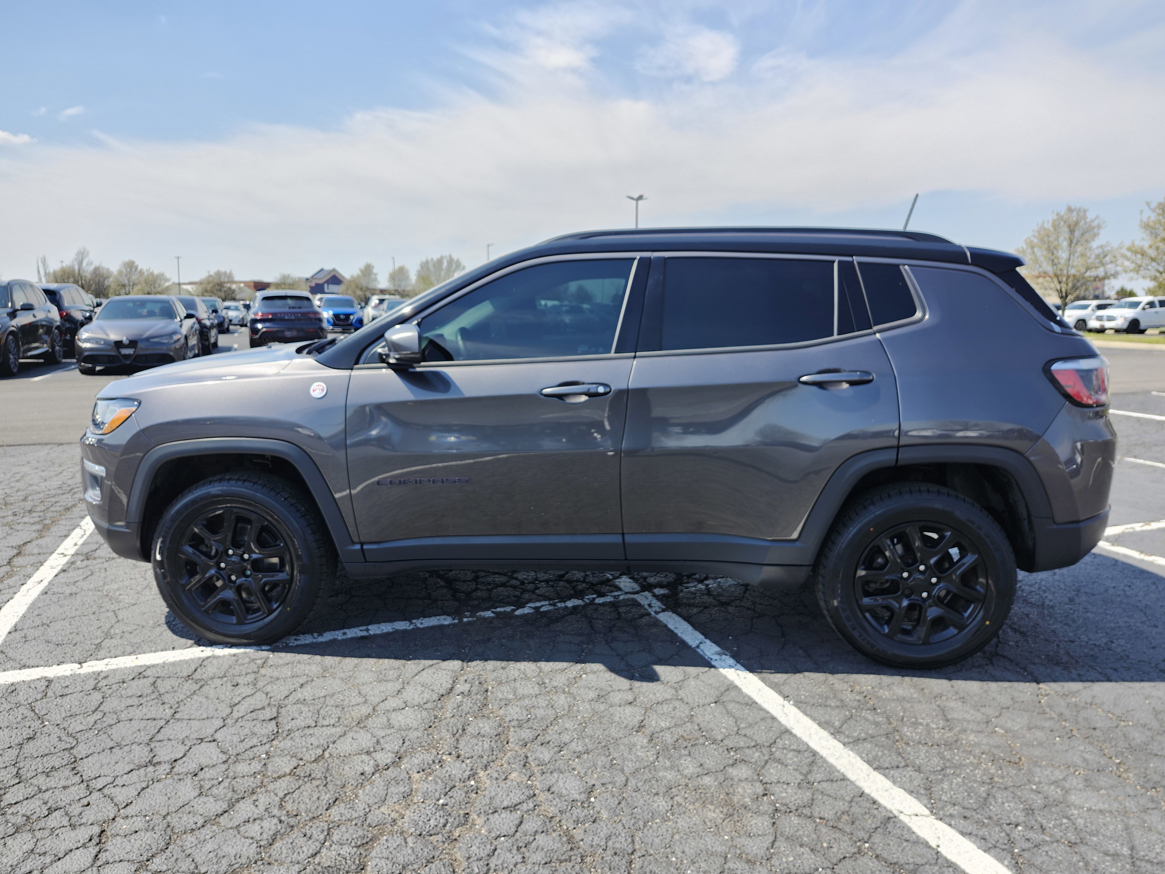 Used 2017 Jeep Compass Trailhawk w/ Leather Interior Group image 12