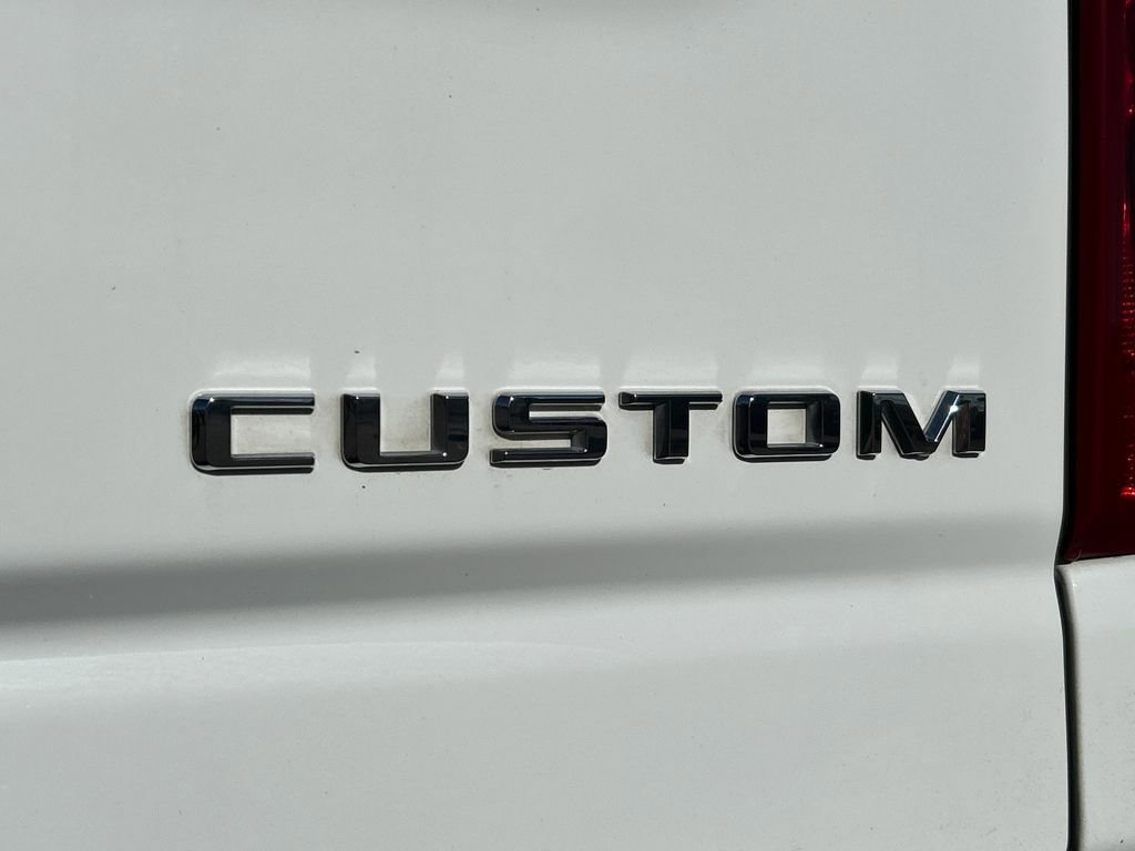 Used 2024 Chevrolet Silverado 2500 Custom w/ Custom Value Package image 31