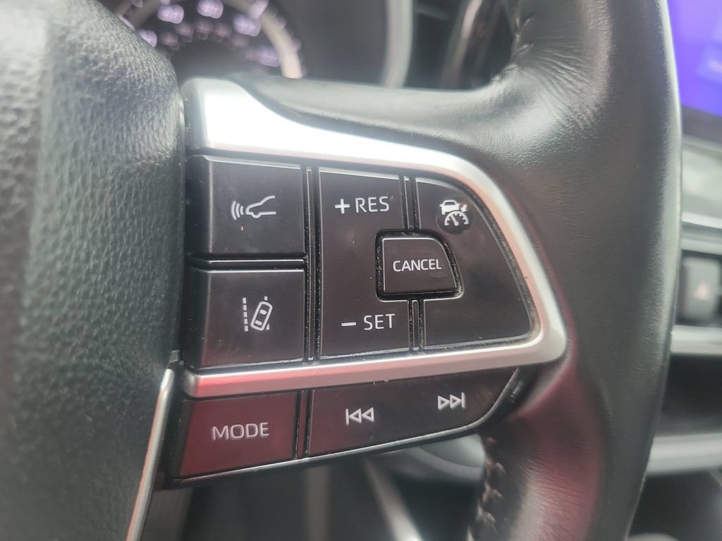 Certified 2024 Toyota Highlander XLE FWD image 23