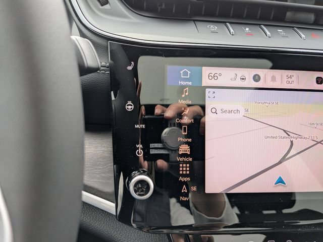 New 2026 Jeep Grand Cherokee Altitude AWD/4WD image 27