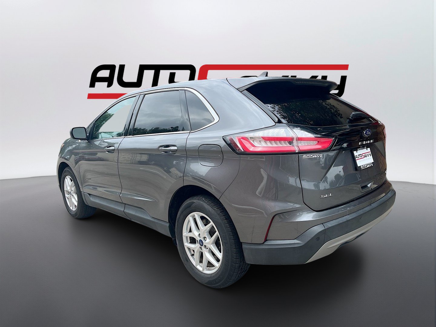 Used 2022 Ford Edge SEL AWD/4WD image 5