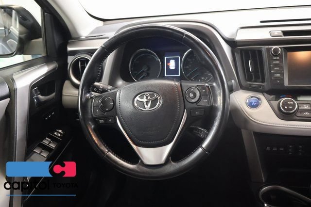Used 2016 Toyota RAV4 Limited AWD/4WD image 17