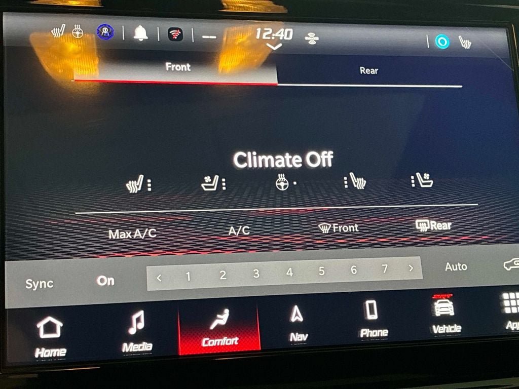 New 2026 Dodge Durango SRT Hellcat w/ Premium Group AWD/4WD image 19