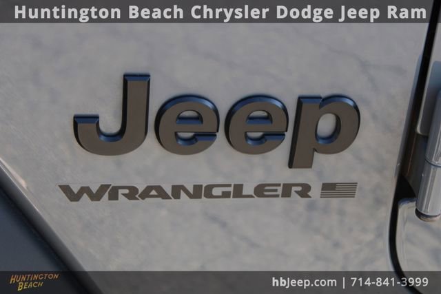 Used 2023 Jeep Wrangler Sport image 8