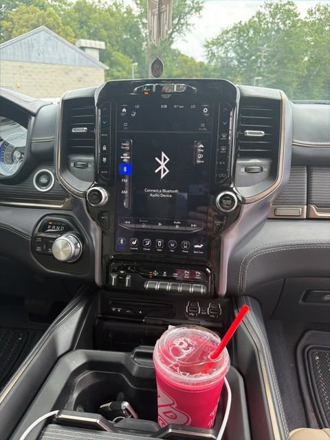 Used 2019 RAM 1500 Limited AWD/4WD image 6