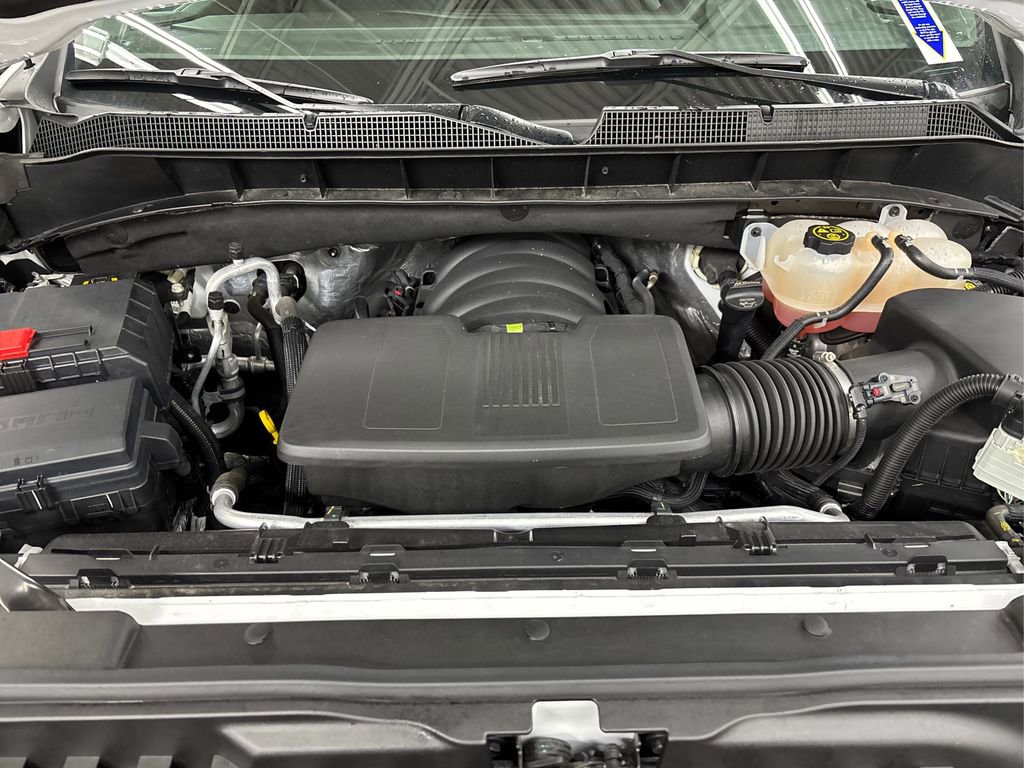 Used 2023 Chevrolet Silverado 1500 LT image 12