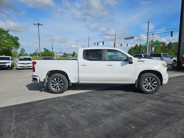 Used 2024 Chevrolet Silverado 1500 RST image 5