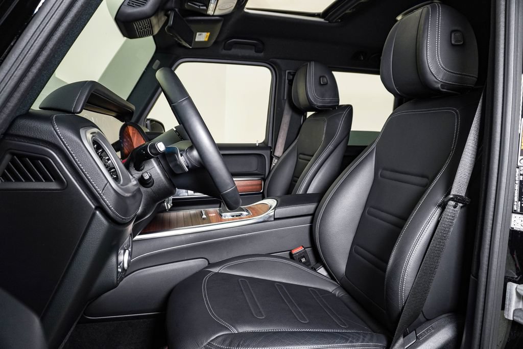 Used 2025 Mercedes-Benz G 550 image 19