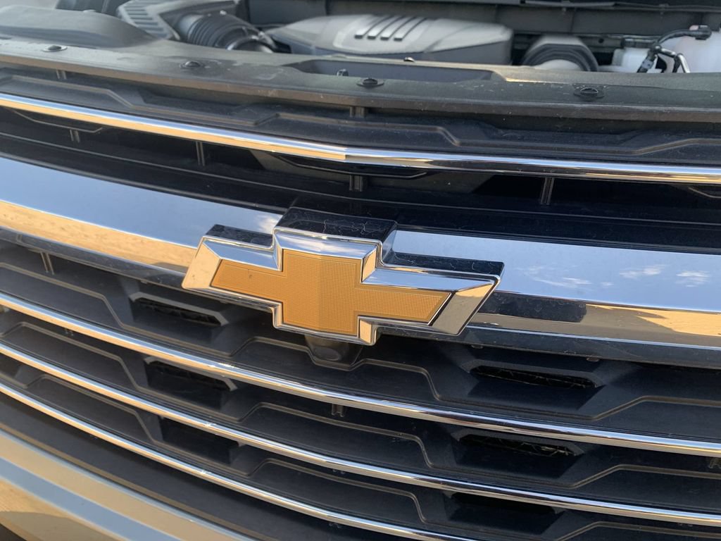 Certified 2026 Chevrolet Traverse LT FWD image 29