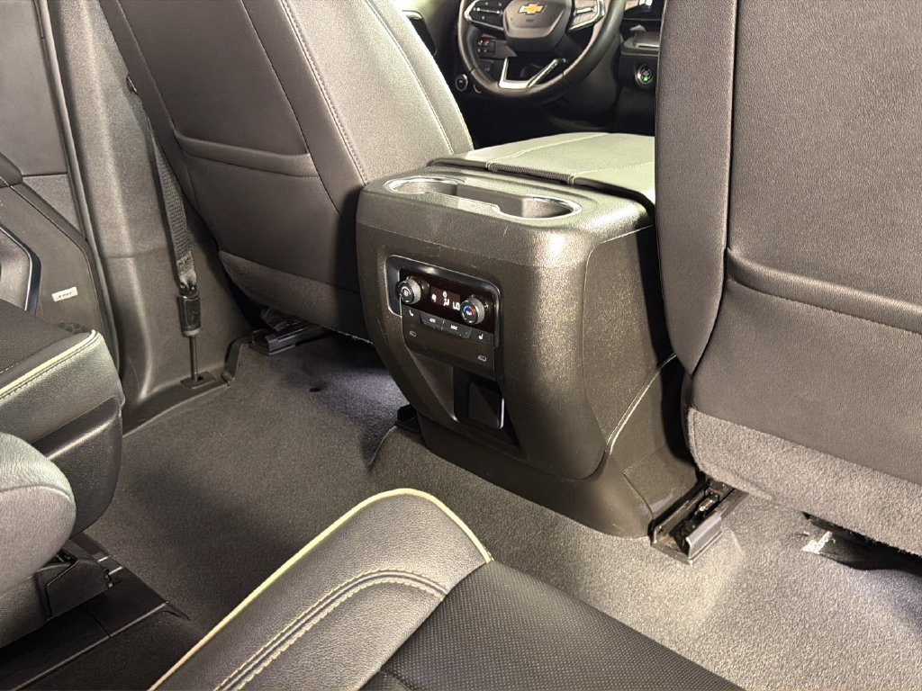 Certified 2025 Chevrolet Suburban Premier RWD image 33