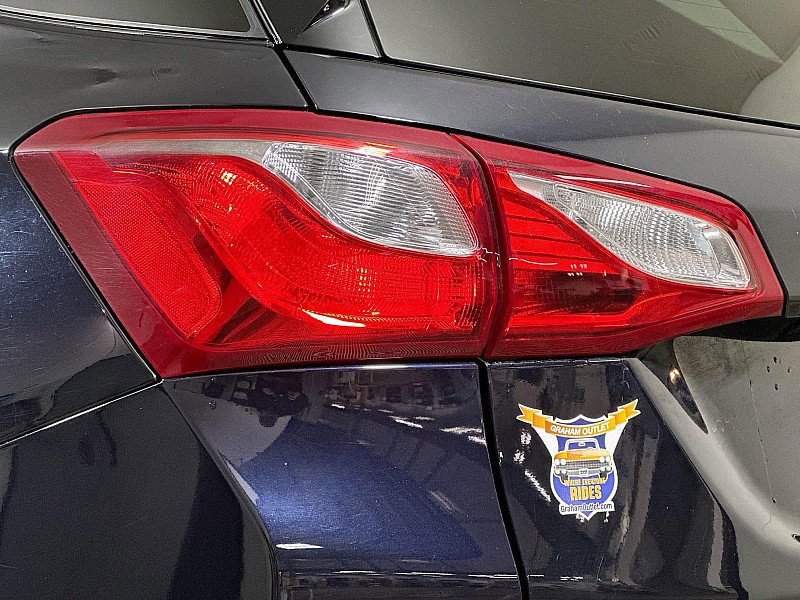 Used 2021 Chevrolet Equinox LT image 23