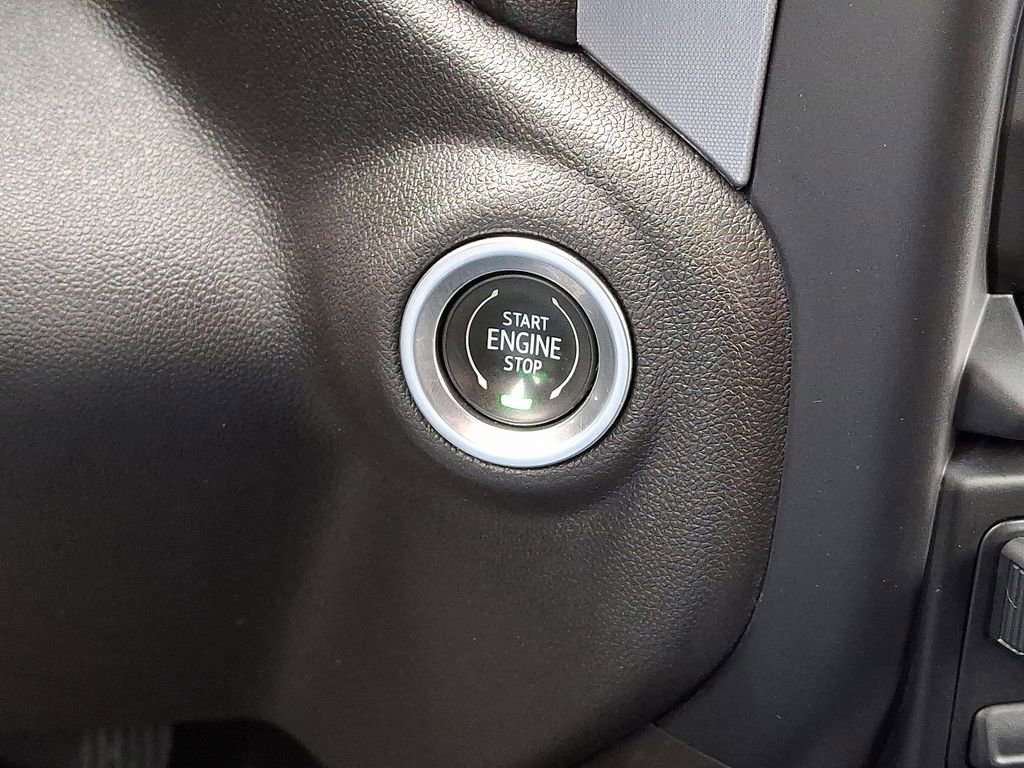 Used 2020 GMC Sierra 1500 SLT w/ SLT Premium Package image 23