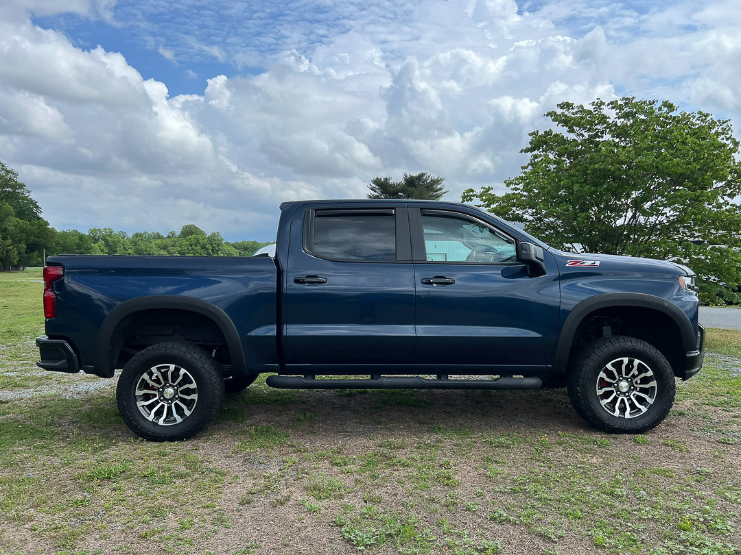 Used 2020 Chevrolet Silverado 1500 LT Trail Boss image 8
