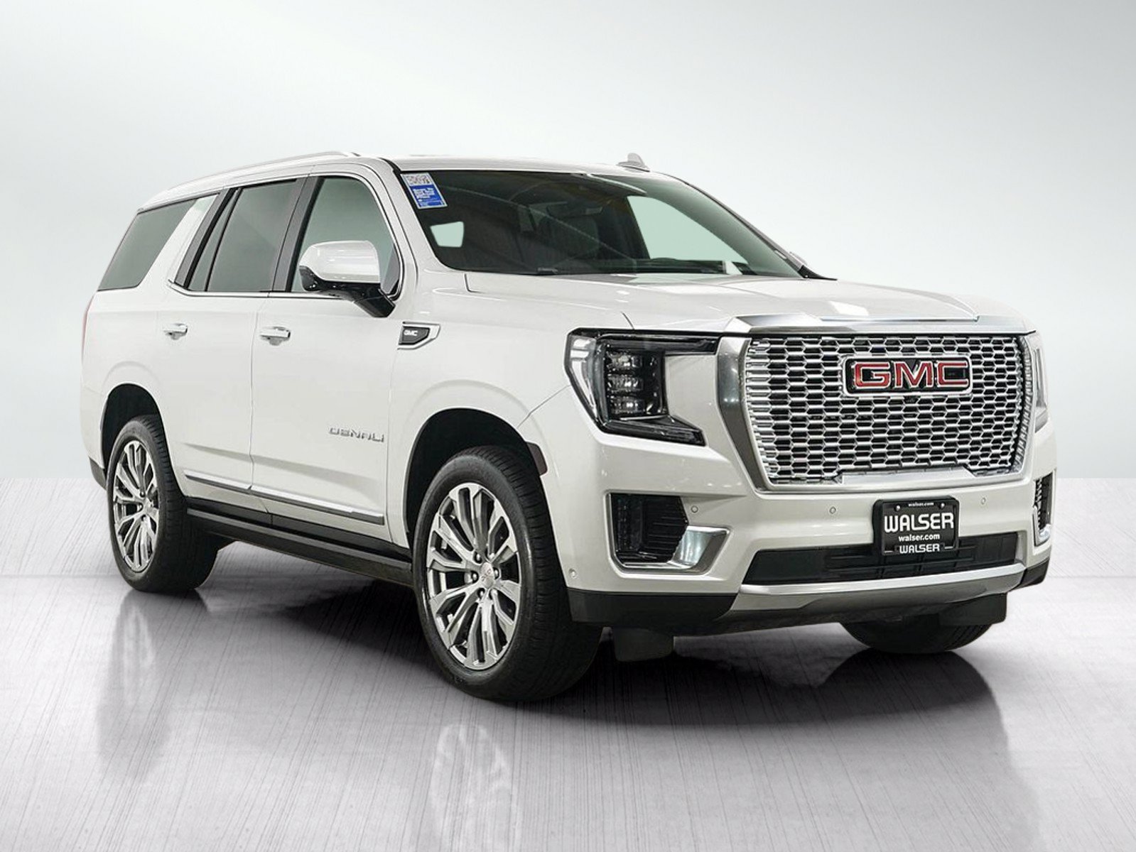 Used 2024 GMC Yukon Denali w/ Denali Reserve Package AWD/4WD image 7