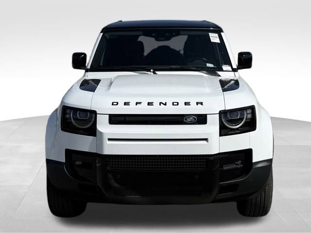 New 2026 Land Rover Defender 110 S image 8