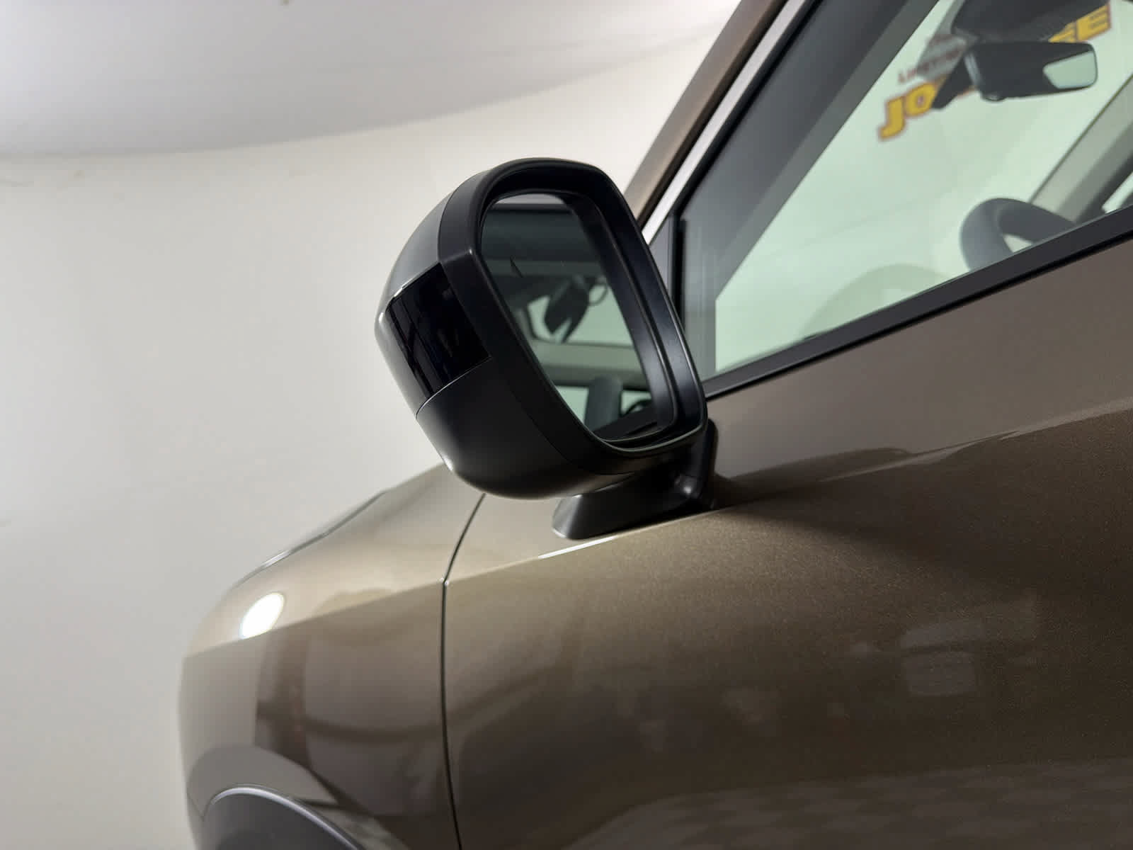 Certified 2026 Nissan Kicks SV w/ Interior Electronics Package FWD image 13