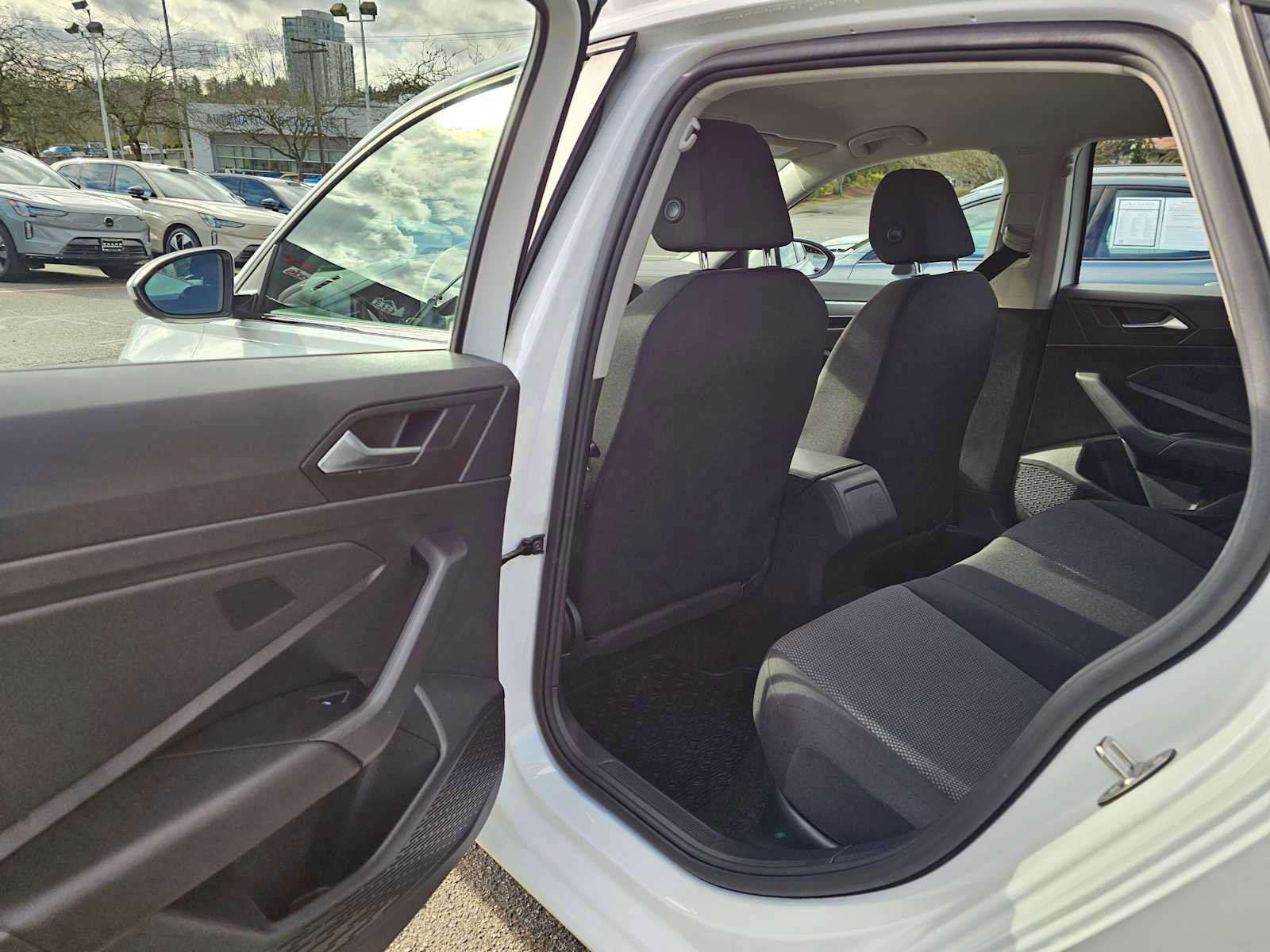 Used 2019 Volkswagen Jetta S w/ Driver Assistance Package image 18