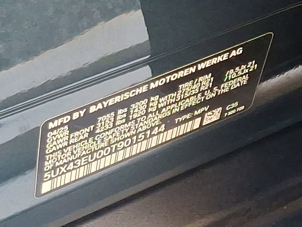 Certified 2026 BMW X5 xDrive50e w/ Climate Comfort Package image 28