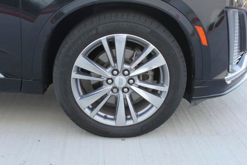 Used 2024 Cadillac XT6 Premium Luxury FWD image 43