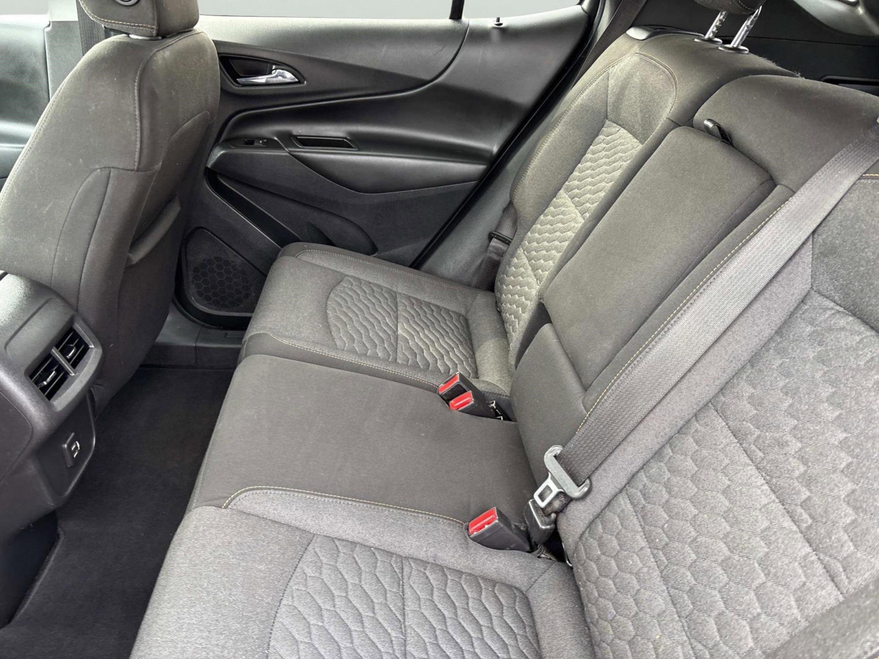 Used 2020 Chevrolet Equinox LT image 17