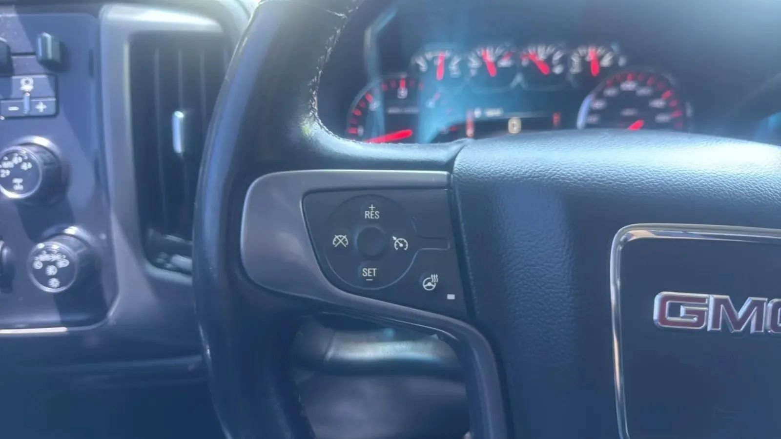 Used 2015 GMC Sierra 1500 SLT AWD/4WD image 20