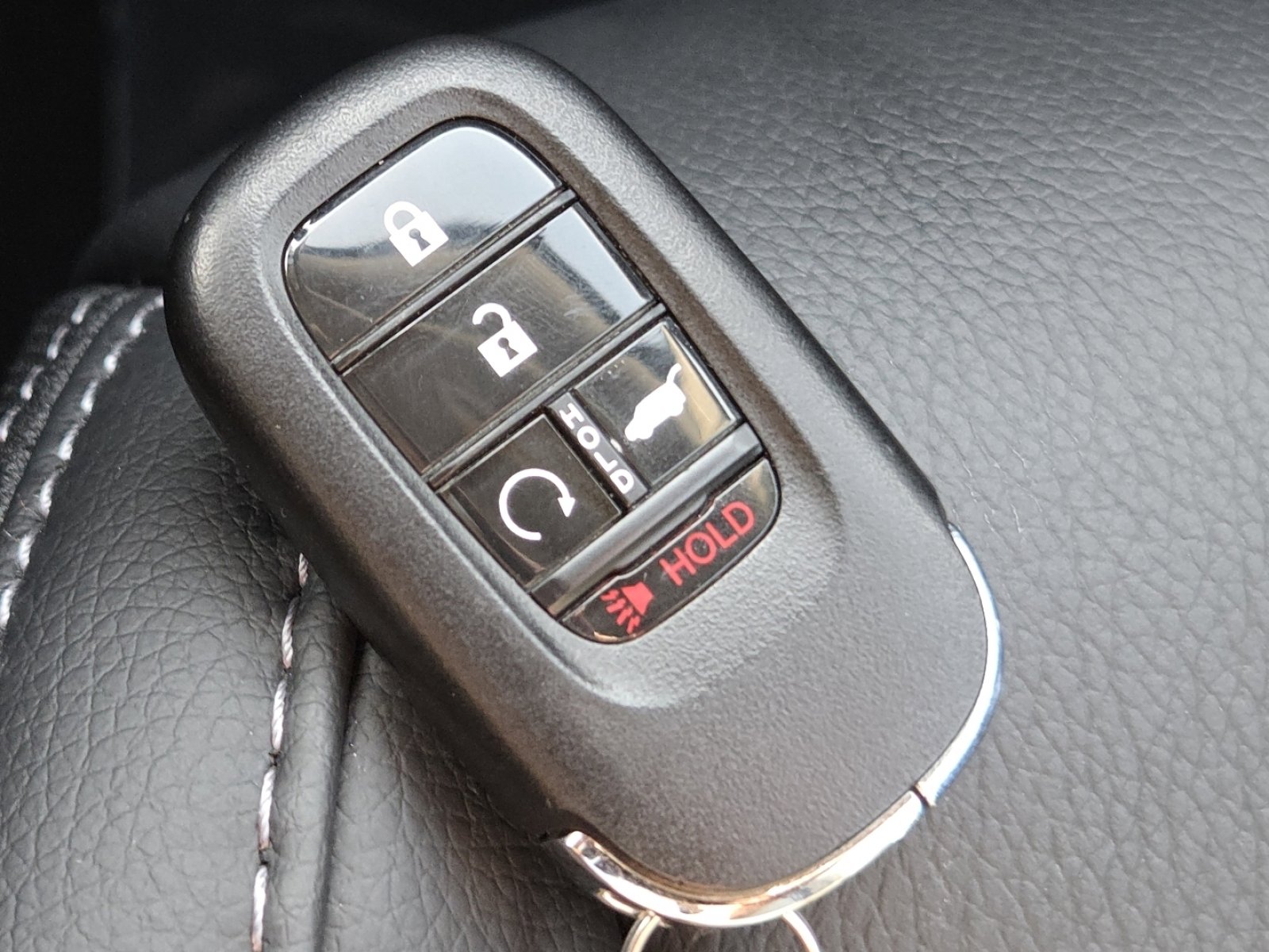 Certified 2025 Honda Pilot Touring image 36