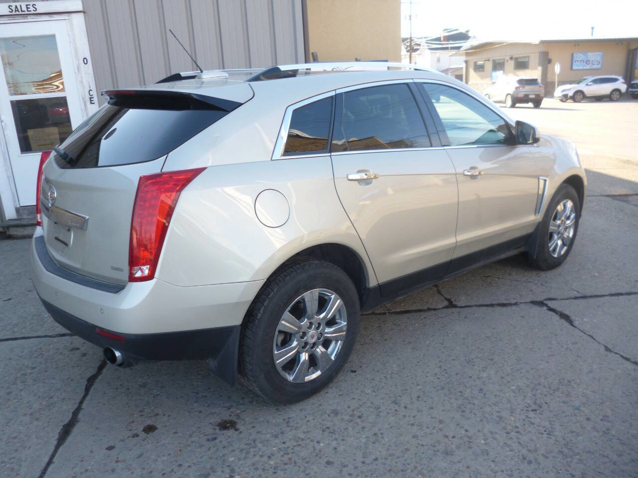 Used 2015 Cadillac SRX Luxury w/ Driver Awareness Package image 6
