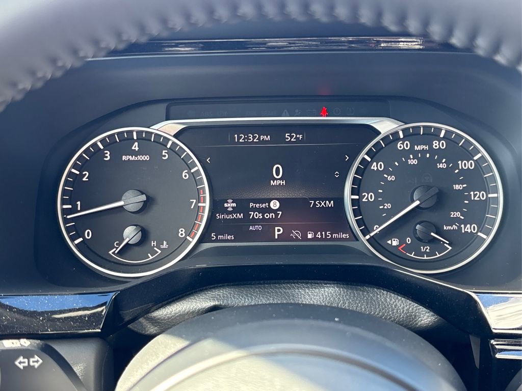 New 2025 Nissan Pathfinder SV w/ Black Appearance Package image 22