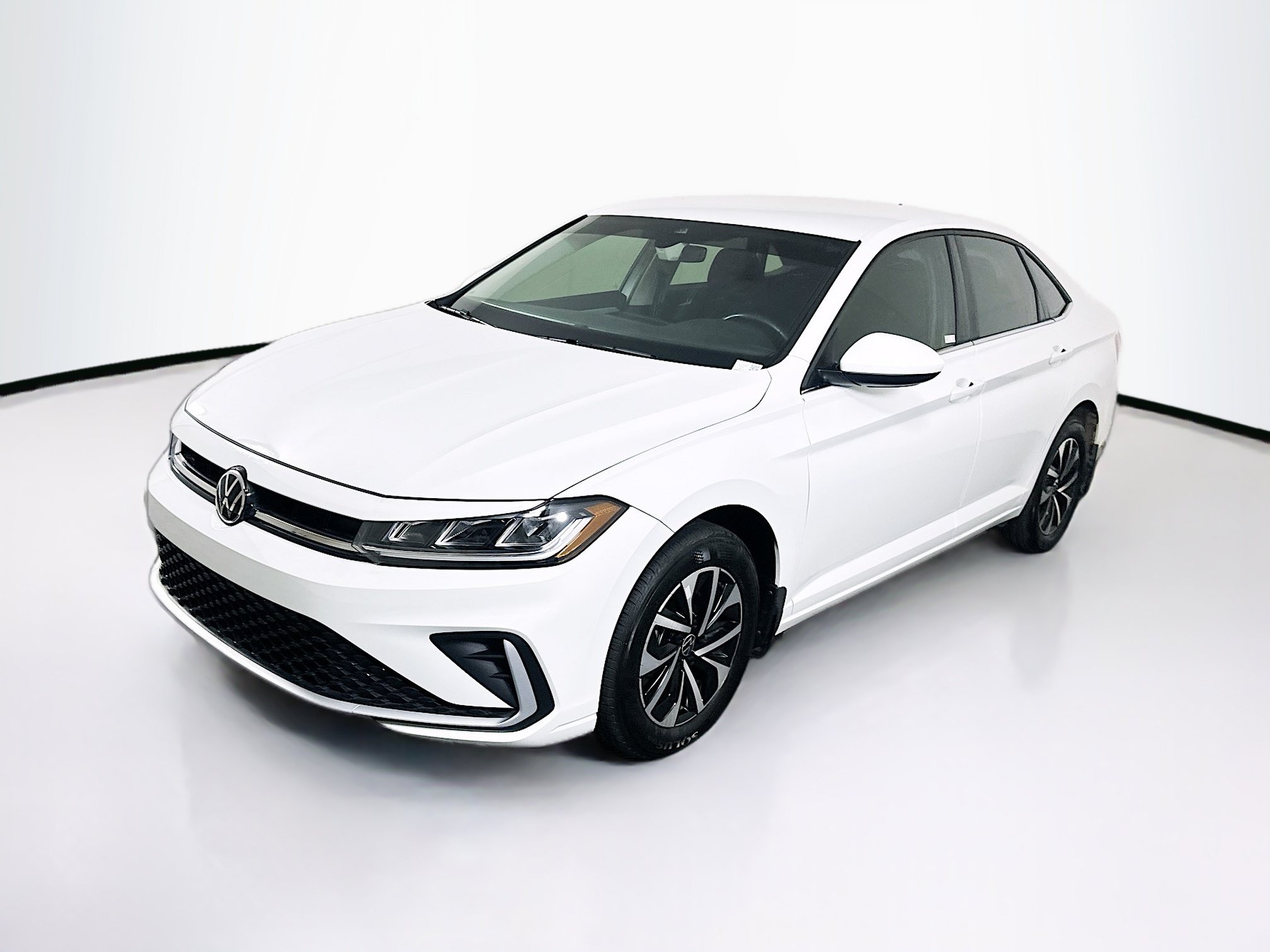 Used 2025 Volkswagen Jetta S FWD image 3