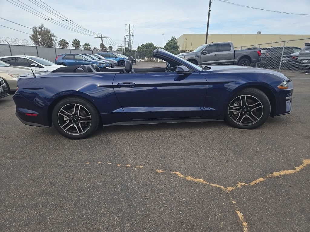 Used 2020 Ford Mustang Premium RWD image 30