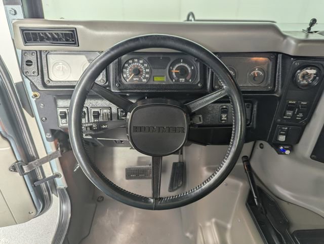 Used 2003 HUMMER H1 4-Door Open Top AWD/4WD image 20