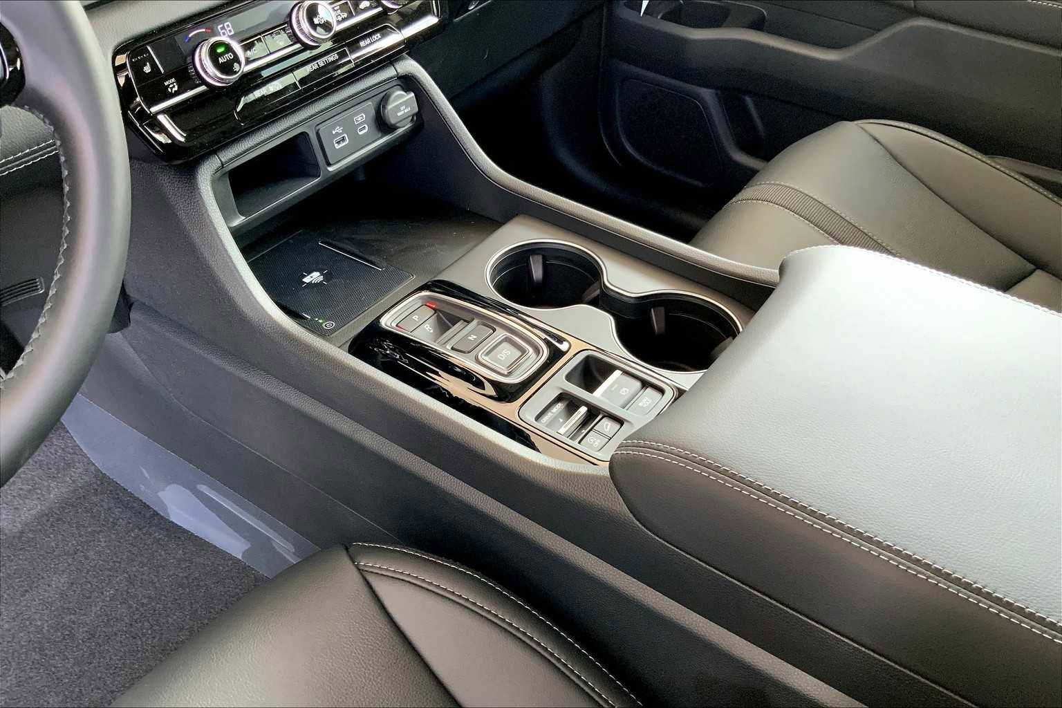 New 2025 Honda Pilot EX-L image 8