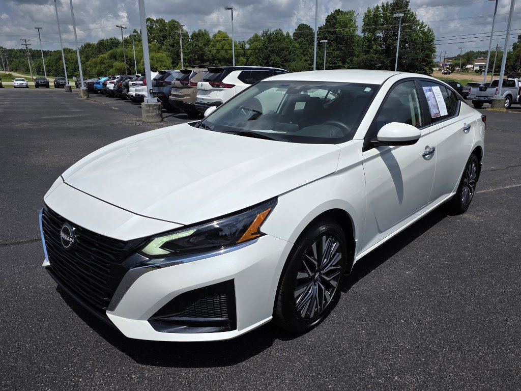 Used 2023 Nissan Altima 2.5 SV image 6