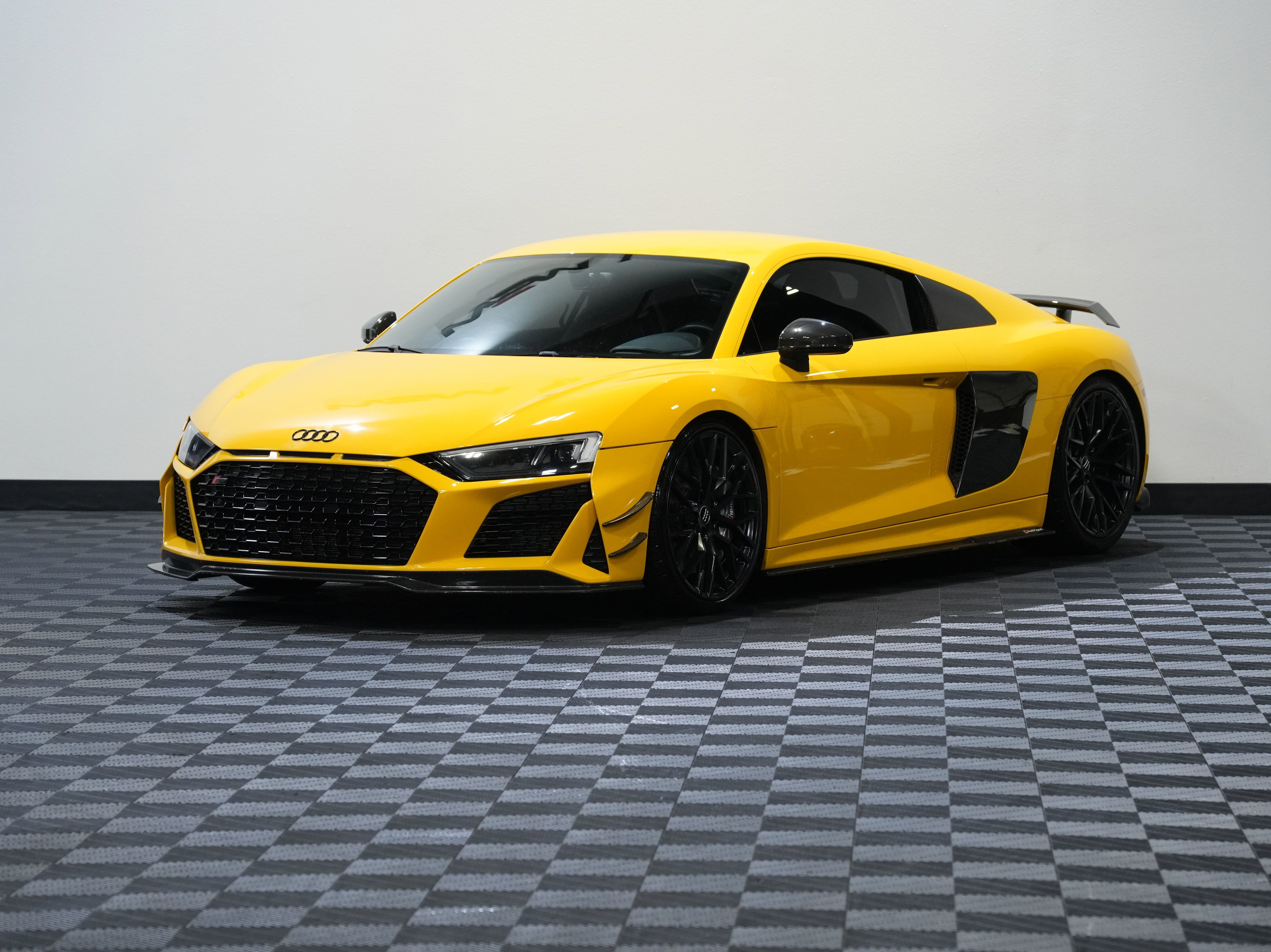 Used 2017 Audi R8 V10 plus image 3