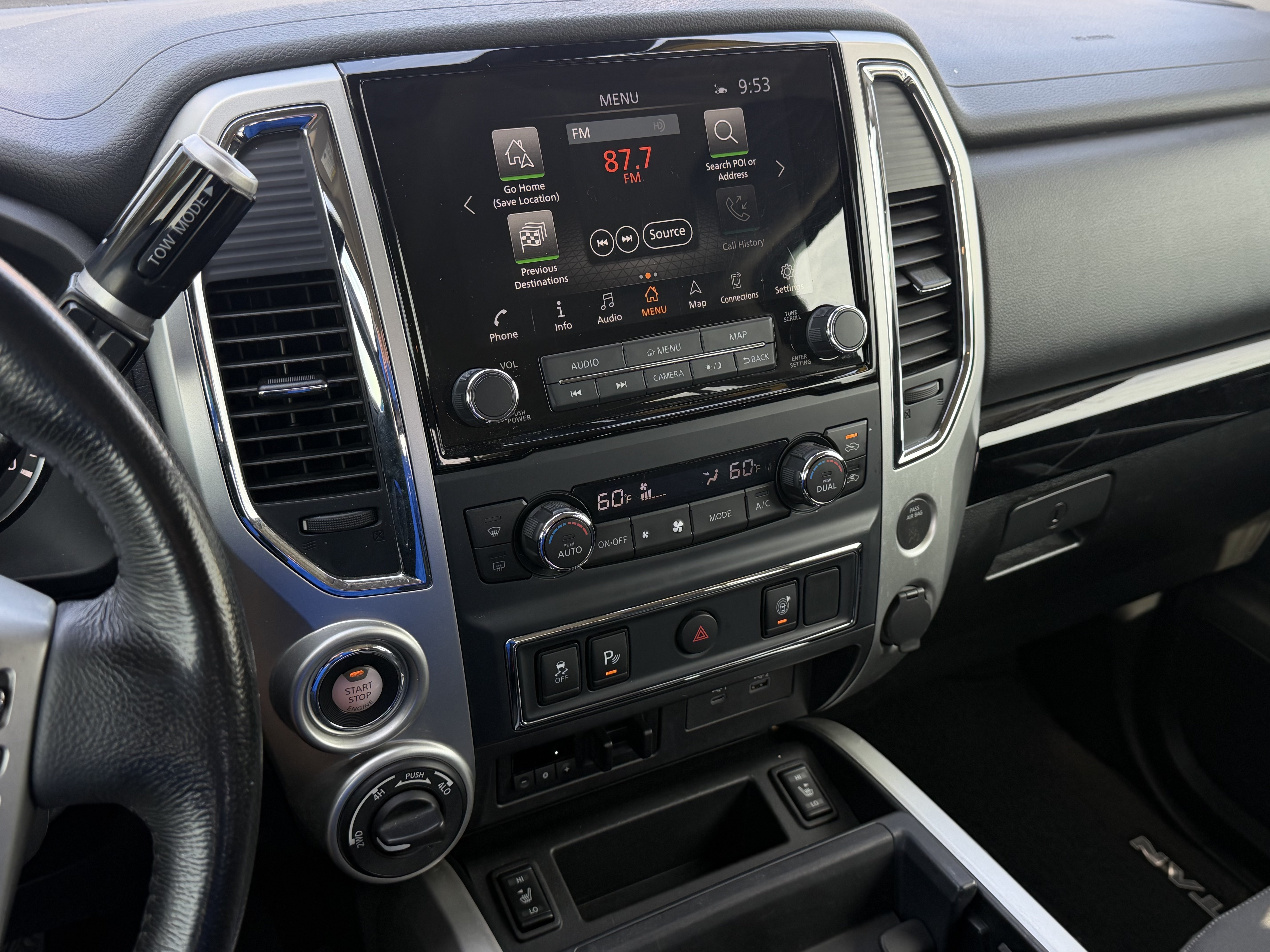 Used 2021 Nissan Titan SV w/ SV Convenience Package AWD/4WD image 19
