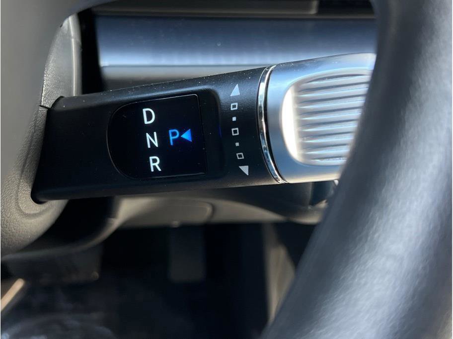 Used 2024 Hyundai Ioniq 6 SE RWD image 13