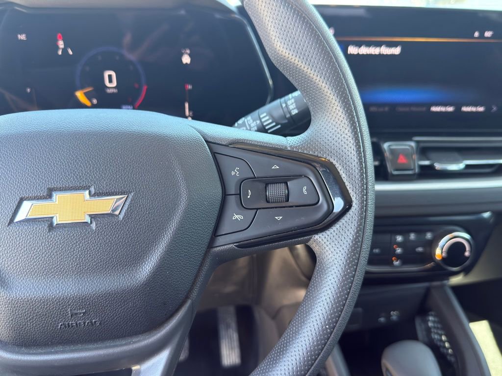 Used 2025 Chevrolet TrailBlazer LT image 24