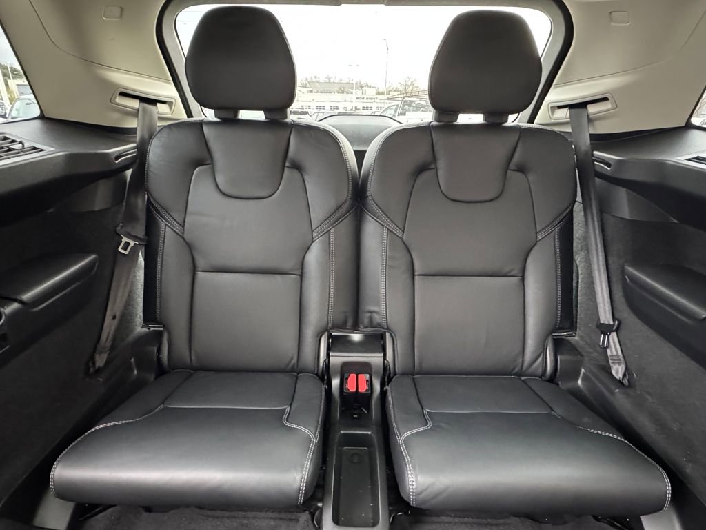 Used 2022 Volvo XC90 T6 Inscription w/ Advanced Package image 27