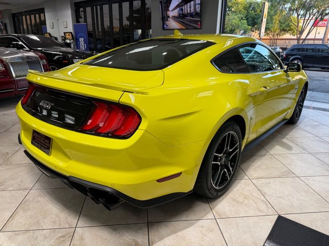Used 2021 Ford Mustang GT RWD image 9