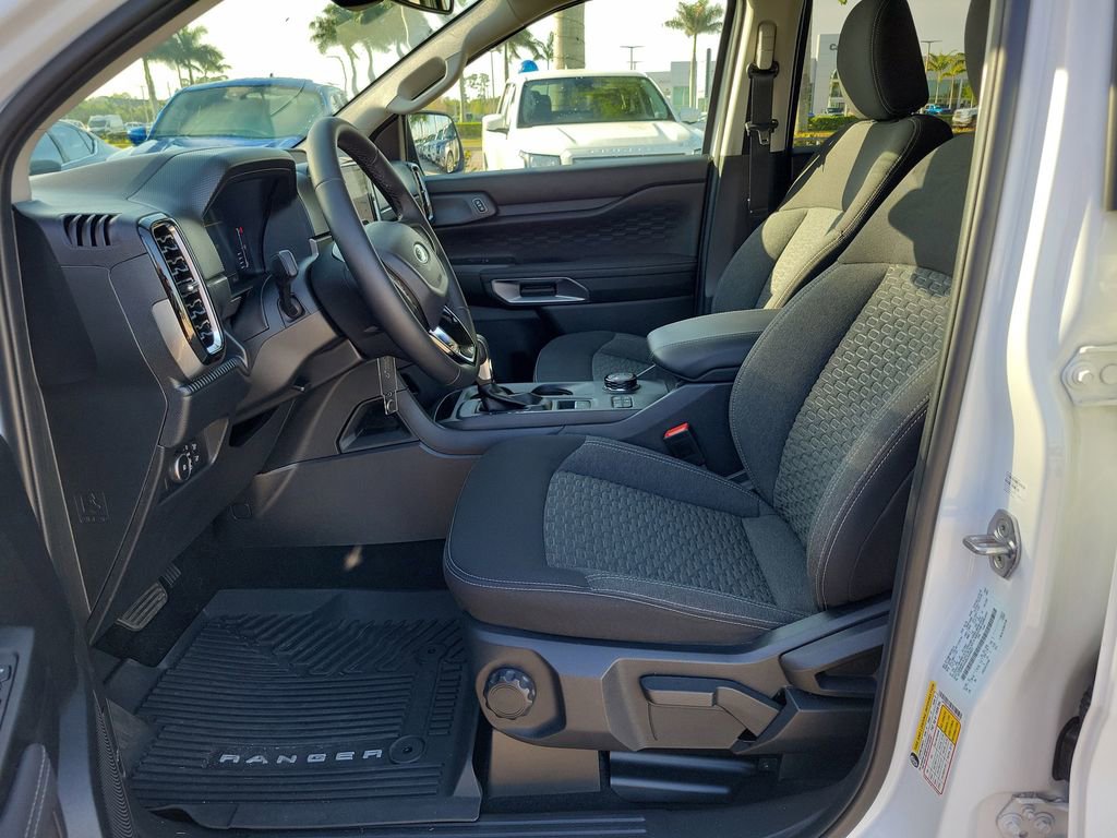 Used 2025 Ford Ranger XLT w/ Trailer Tow Package AWD/4WD image 19