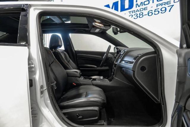 Used 2022 Chrysler 300 S w/ Comfort Group RWD image 50