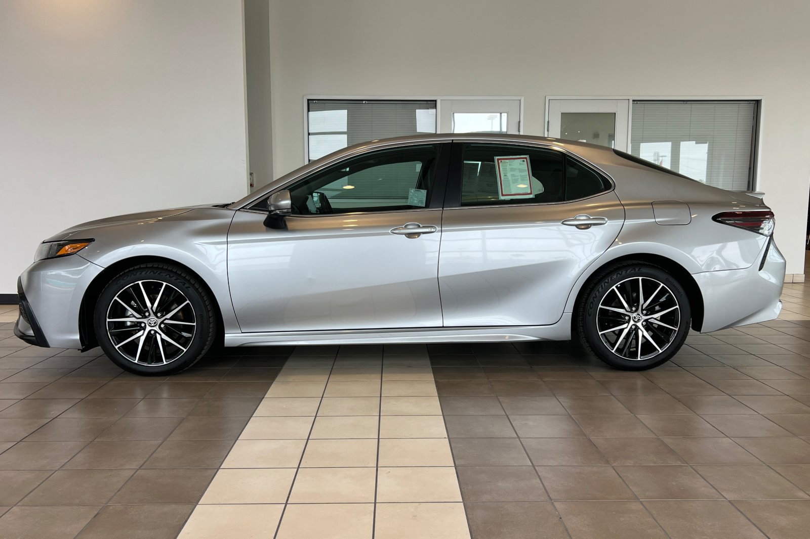 Certified 2024 Toyota Camry SE w/ Audio Upgrade Package FWD image 7