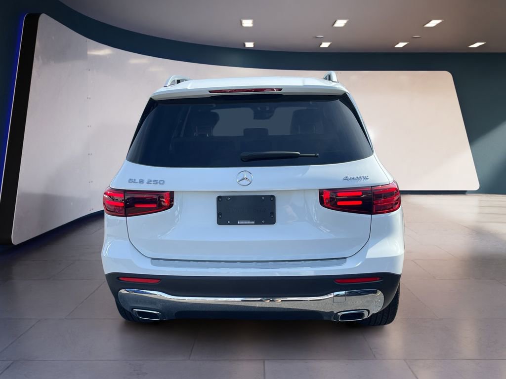Certified 2026 Mercedes-Benz GLB 250 4MATIC image 4