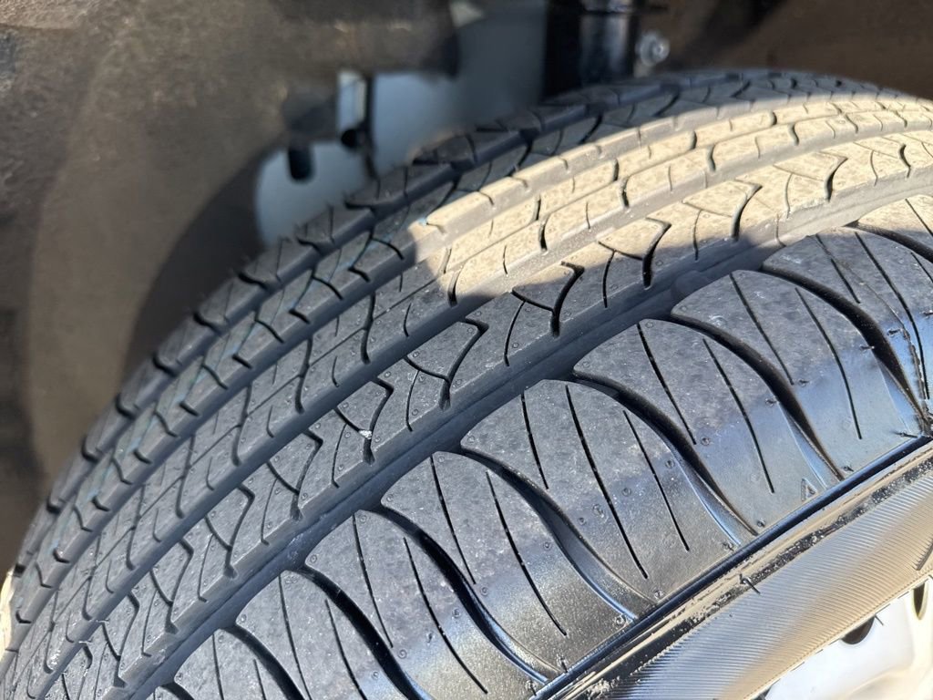 Used 2024 Ford Maverick XL image 96