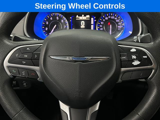 Used 2015 Chrysler 200 Limited FWD image 16