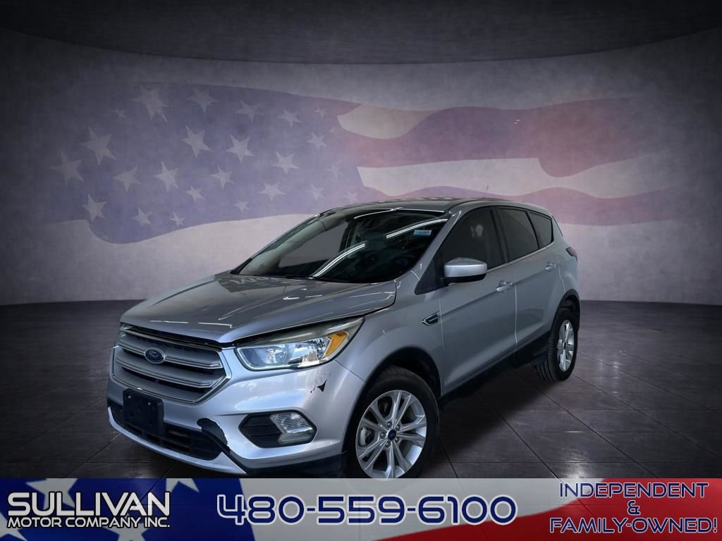 Used 2019 Ford Escape SE image 1