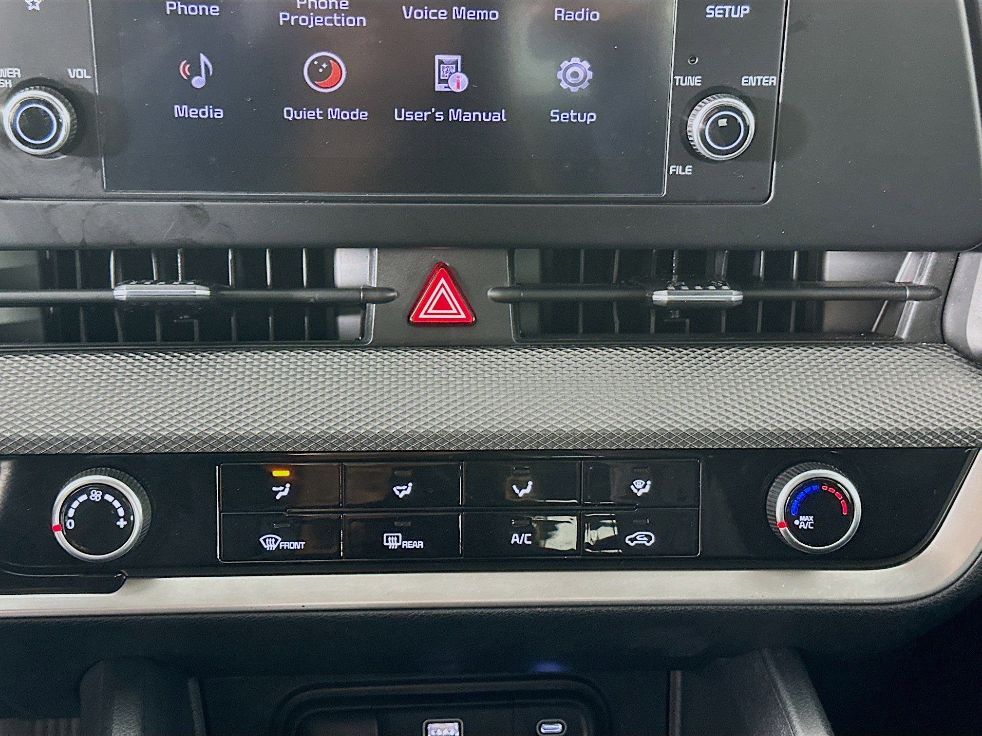 Used 2024 Kia Sportage LX image 22