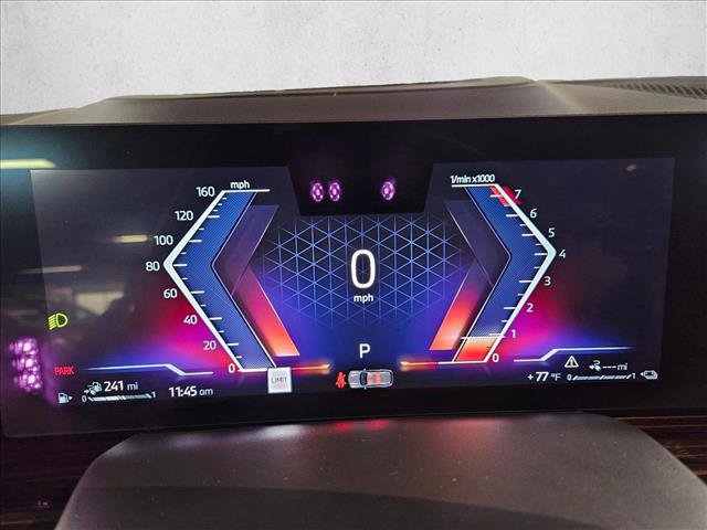 Used 2026 BMW X5 xDrive50e image 11