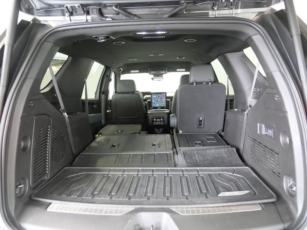 Used 2025 GMC Yukon AT4 w/ Premium Trailering Package AWD/4WD image 29